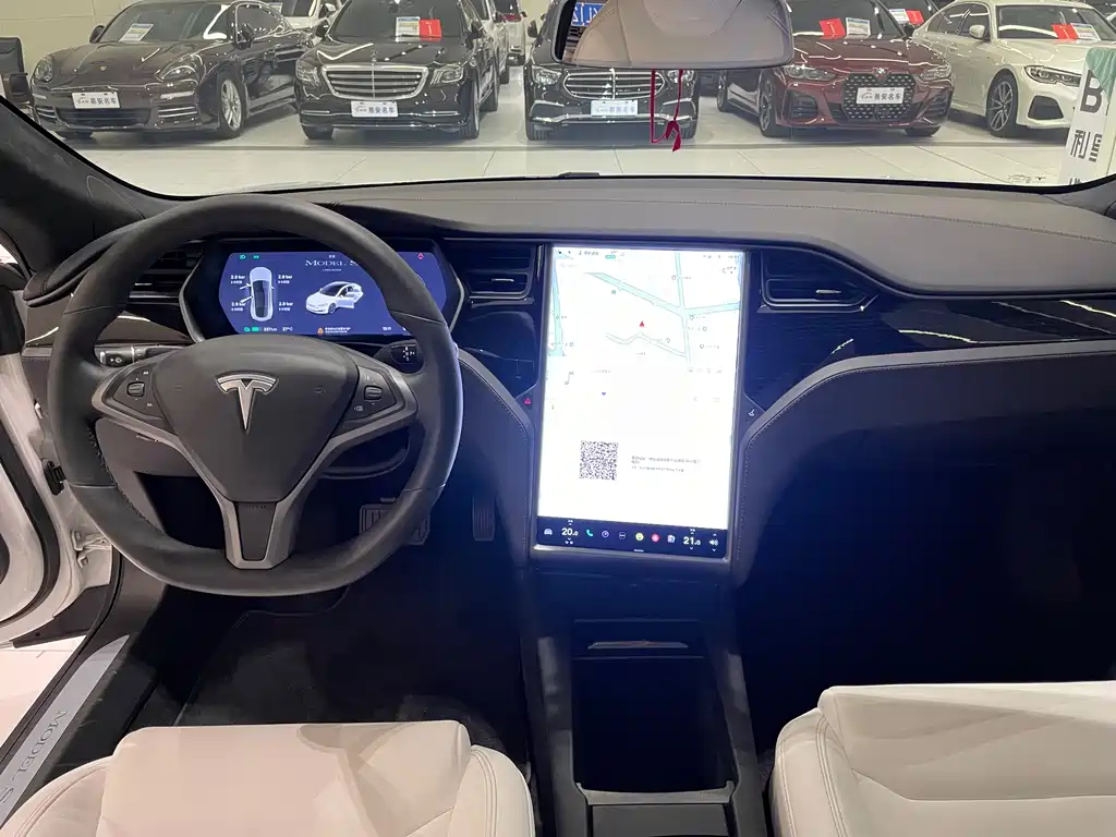 Tesla Model S 2021 — фото 9