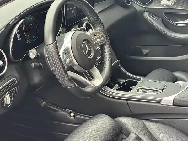 Mercedes-Benz C-Class 2020