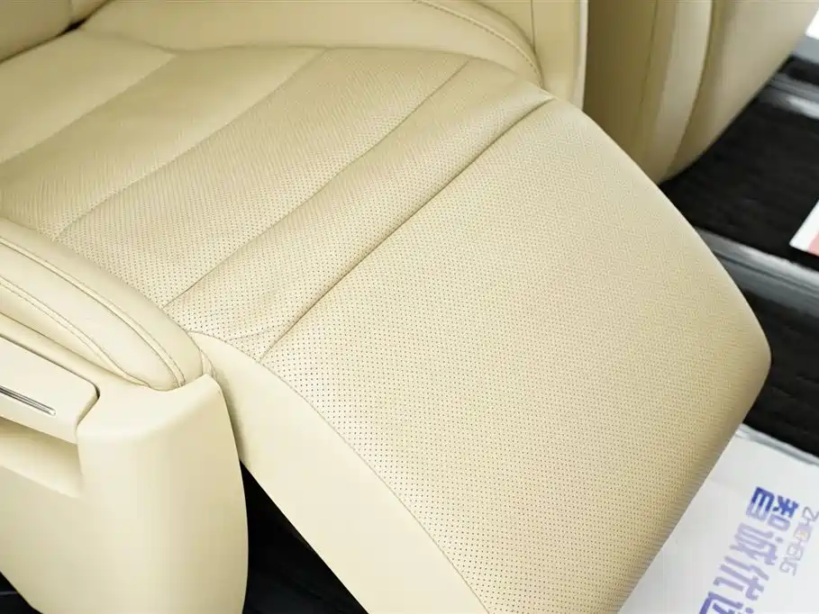 Toyota Alphard 2016 — фото 30