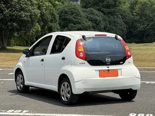 BYD F0 2018