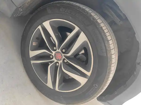 BYD Tang New Energy 2015