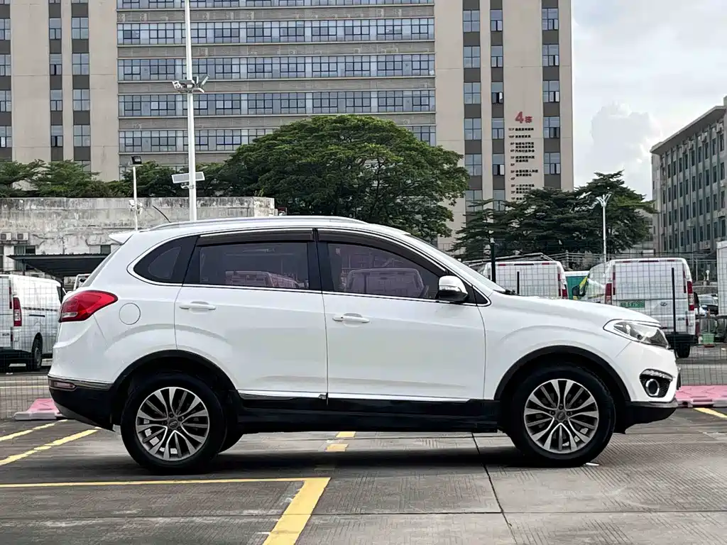 Chery Tiggo 5 2016 — фото 7