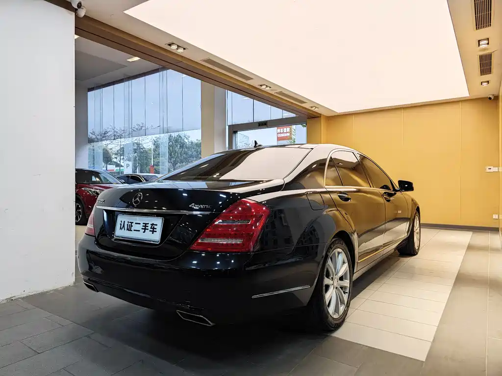 Mercedes-Benz S-Class 2011 — фото 33