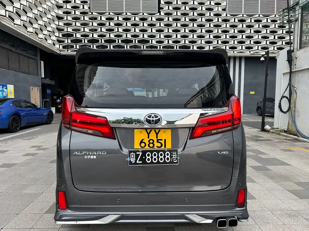 Toyota Alphard 2015 — фото 21