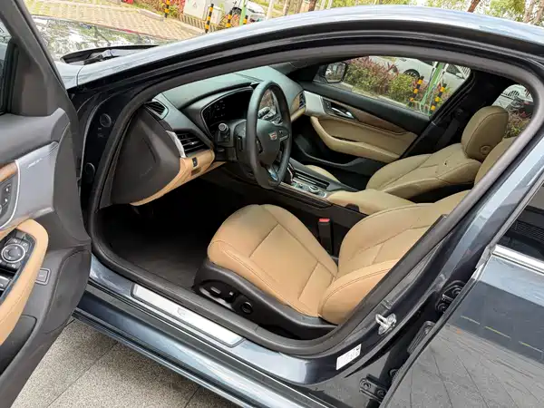 Cadillac CT5 2021