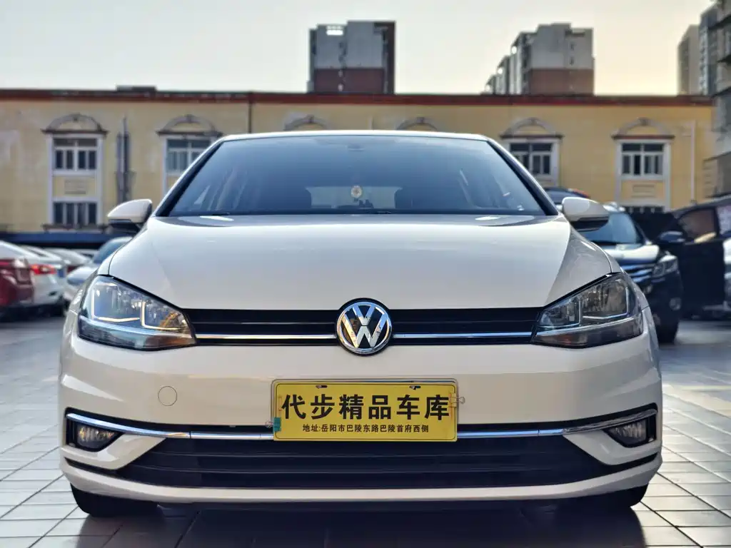 Volkswagen Golf 2020