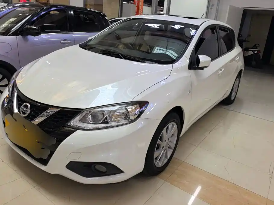 Nissan Tiida 2020