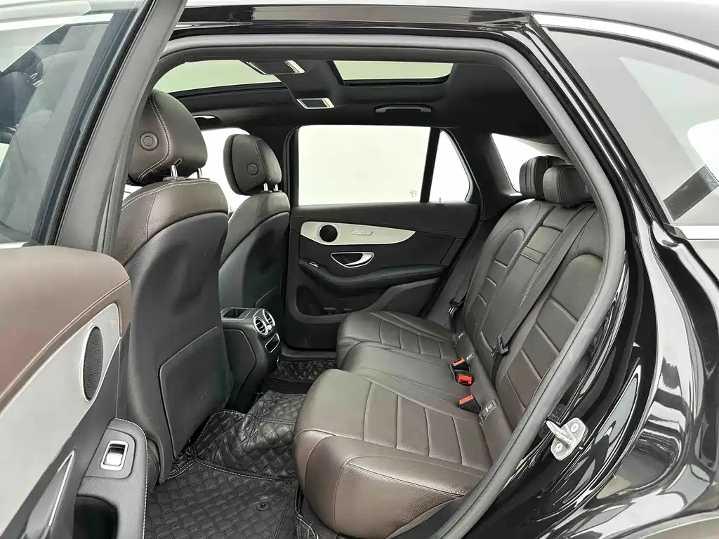 Mercedes-Benz GLC 2022