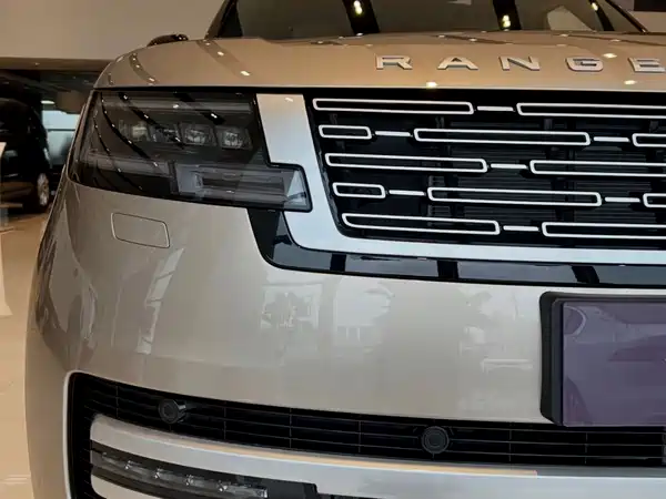 Land Rover Range Rover 2025