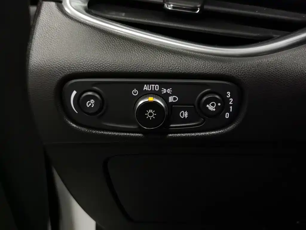 Chevrolet Malibu XL 2020 — фото 21