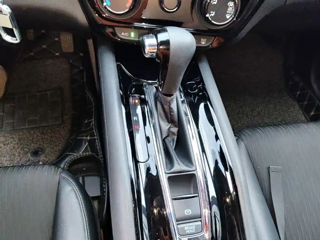 Honda Vezel 2019 — фото 14