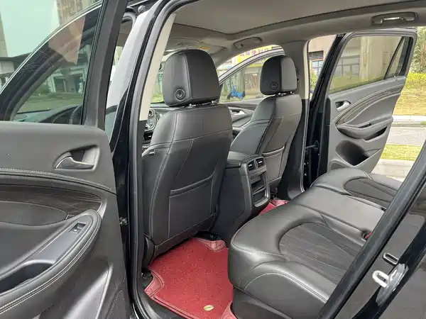 Buick Envision Plus 2020