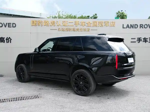 Land Rover Range Rover 2024