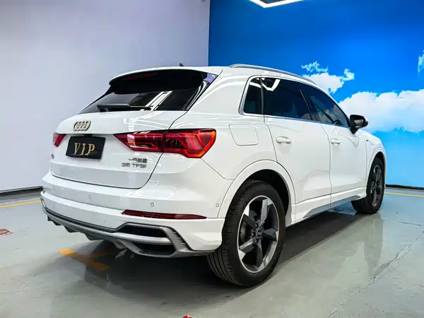 Audi Q3 2022
