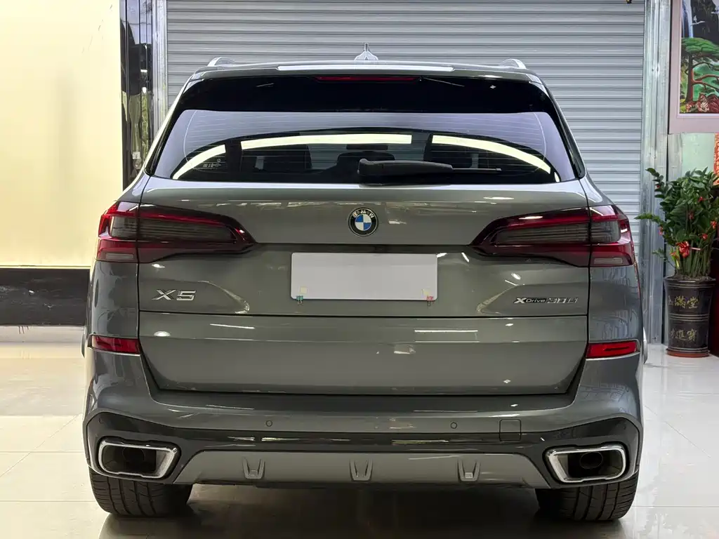 BMW X5 2022 — фото 8