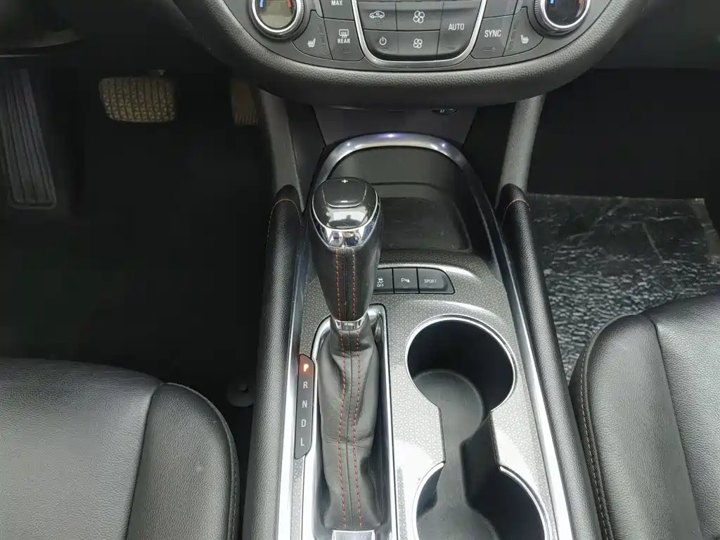 Chevrolet Malibu XL 2019 — фото 13