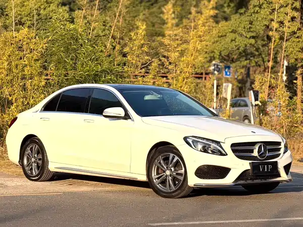 Mercedes-Benz C-Class 2015
