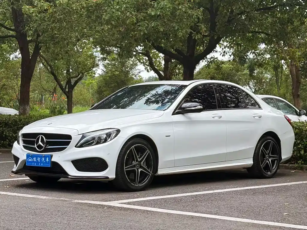 Mercedes-Benz C-Class 2018