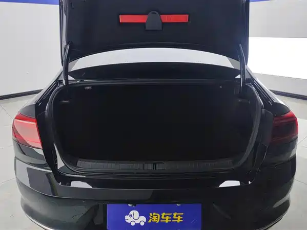 Volkswagen Magotan 2020