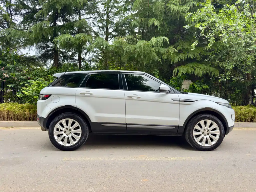 Land Rover Evoque 2016 — фото 7