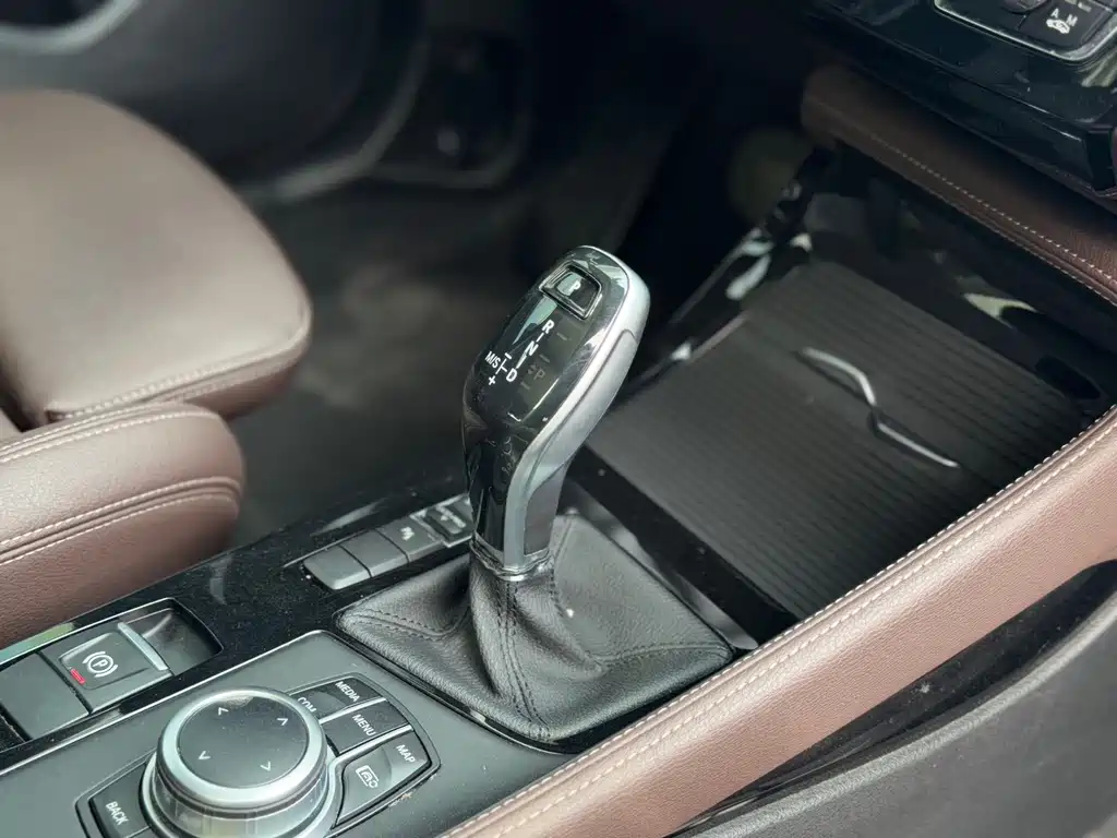 BMW X1 2021 — фото 12