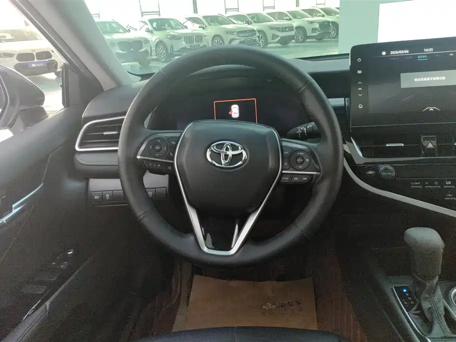 Toyota Camry 2022 — фото 15