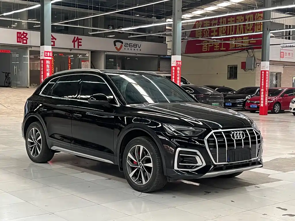 Audi Q5L 2022 — фото 3