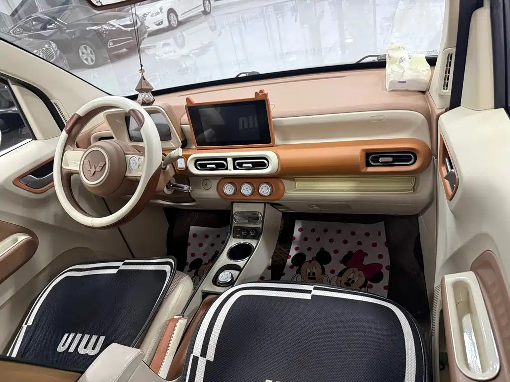 Wuling MINIEV 2024