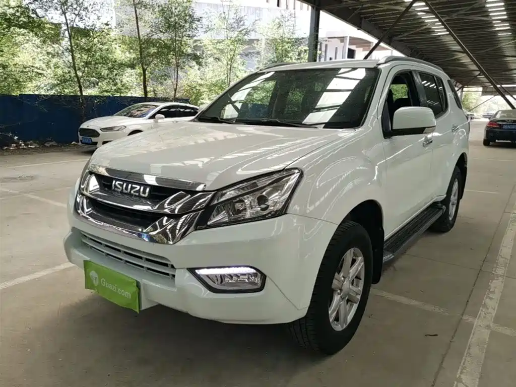 Isuzu MU-X 2017