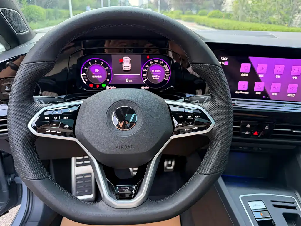 Volkswagen Golf 2022