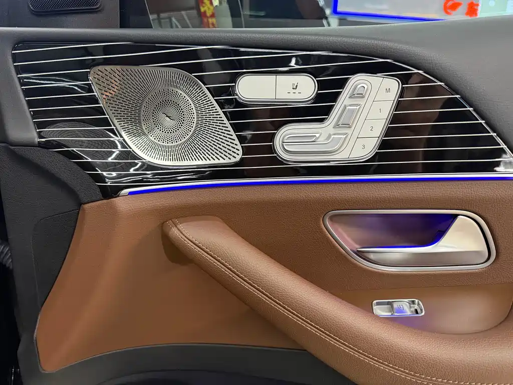 Mercedes-Benz GLS 2024 — фото 17