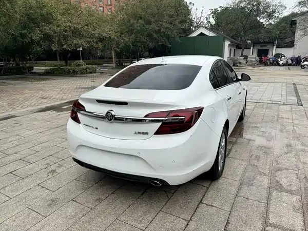 Buick Regal 2014