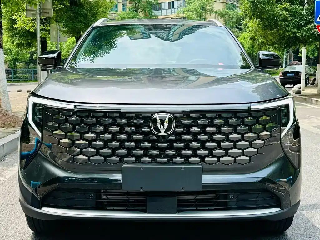 Changan CS55 PLUS PHEV 2026 — фото 2