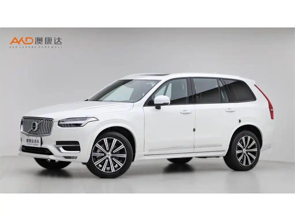 Volvo XC90 2021 — фото 1