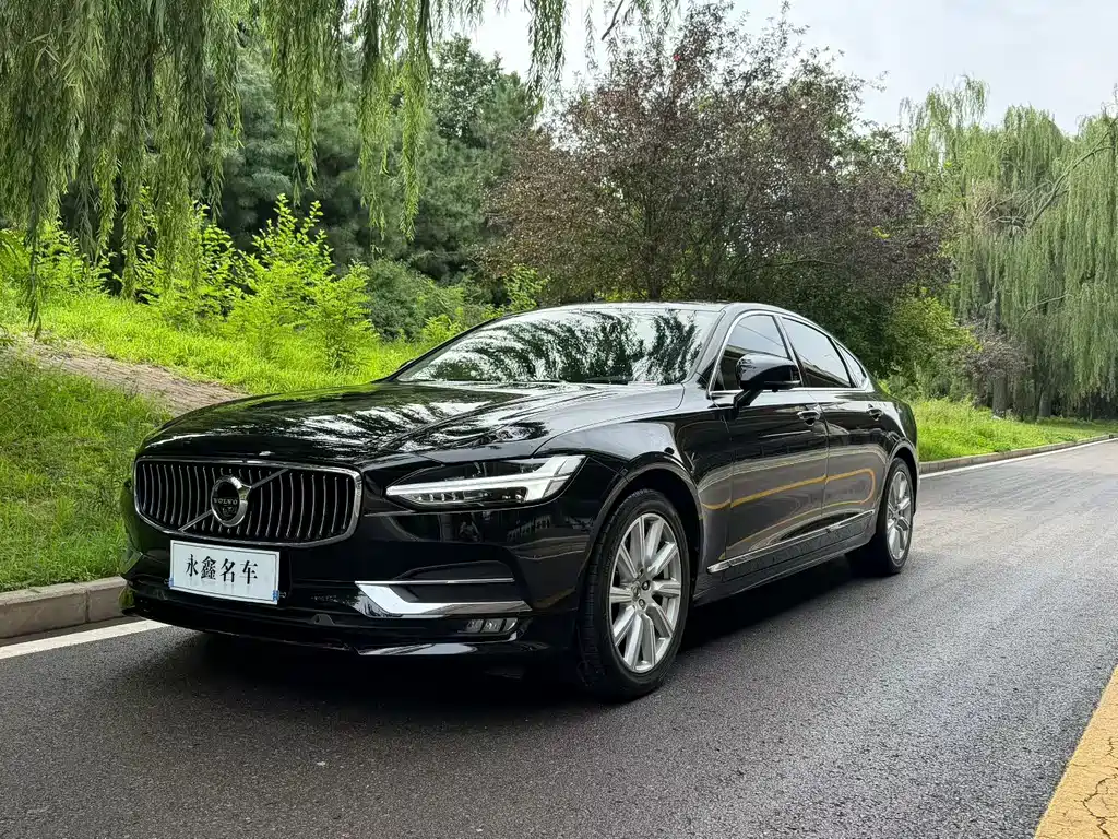 Volvo S90 2020 — фото 1