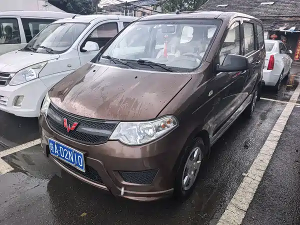 Wuling Hongguang 2018