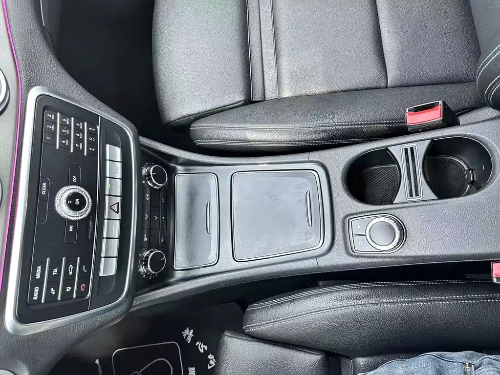 Mercedes-Benz CLA 2018 — фото 10