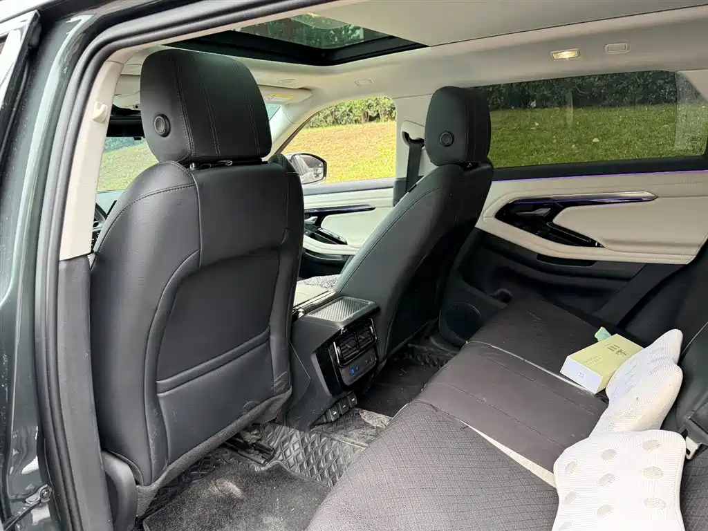 Land Rover Evoque 2022 — фото 9