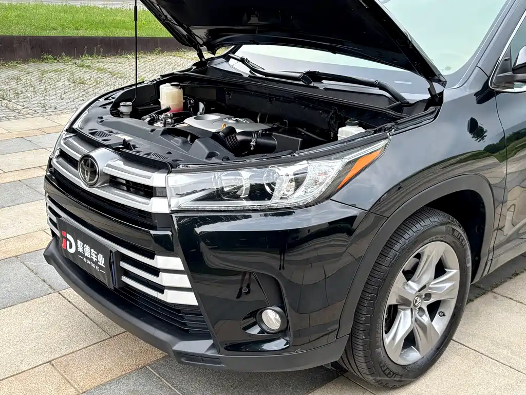 Toyota Highlander 2020 — фото 24