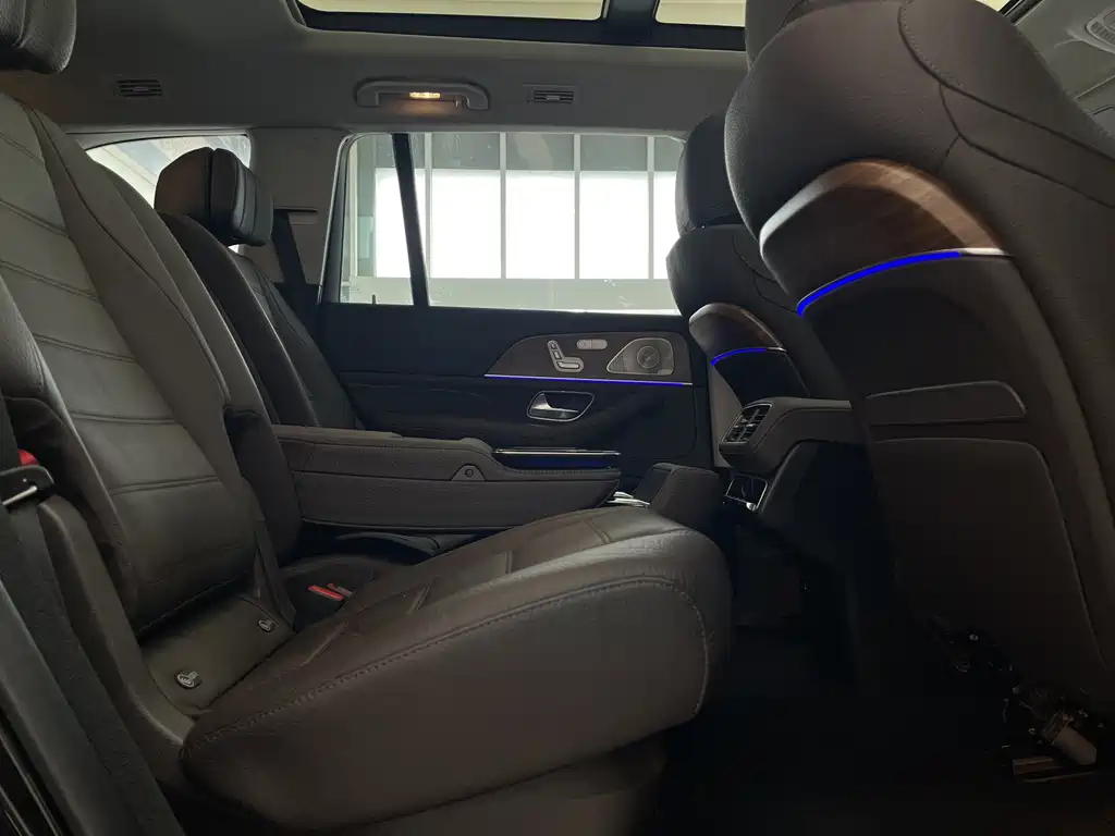 Mercedes-Benz GLS 2023 — фото 24