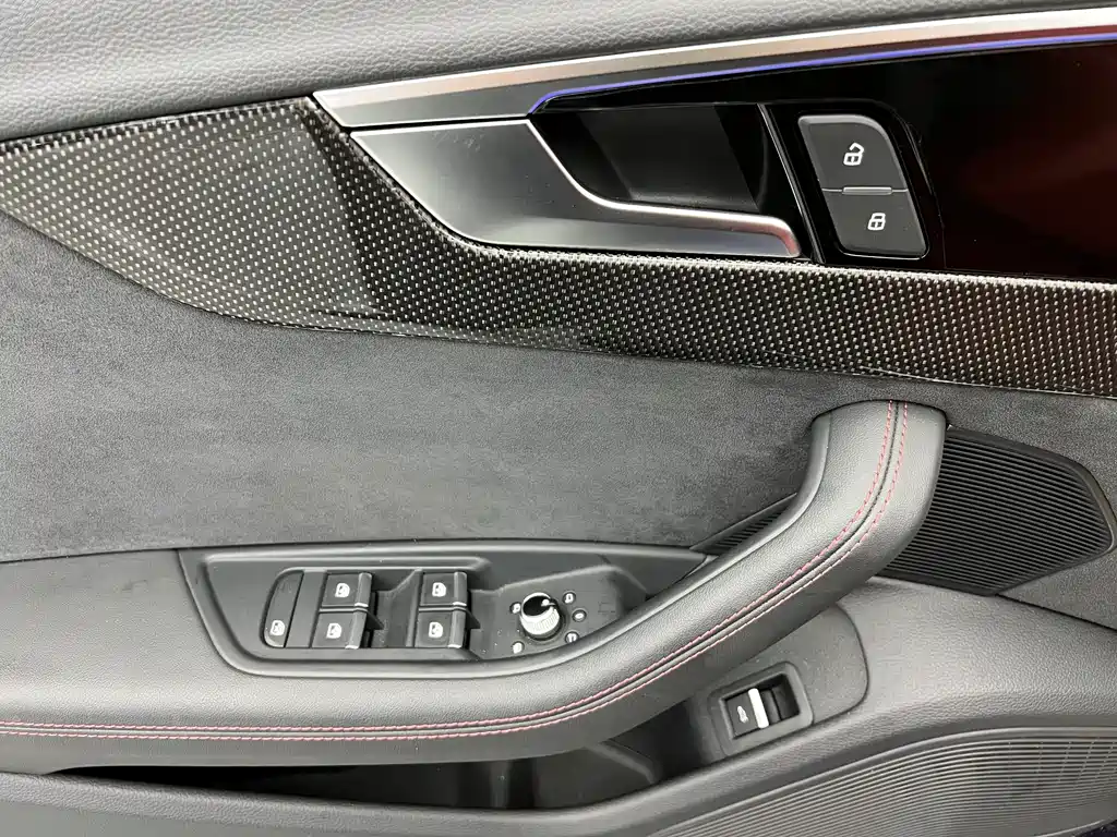 Audi S4 2024