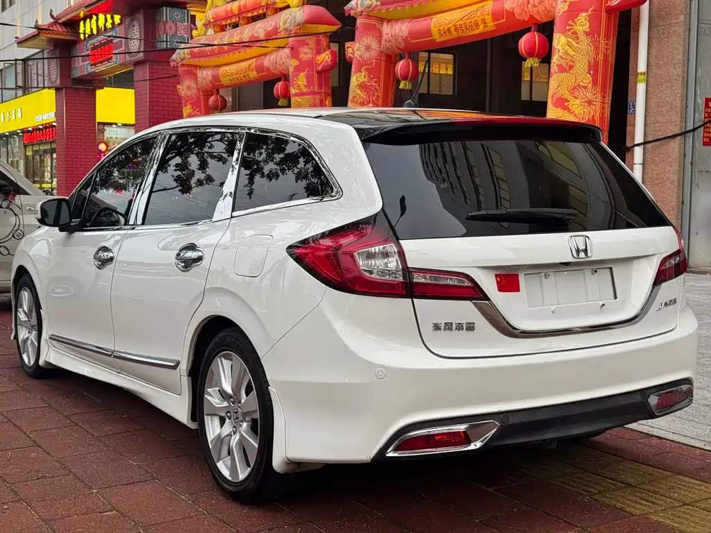 Honda Jade 2015 — фото 7