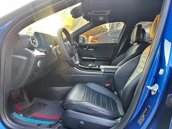 Mercedes-Benz C-Class 2023