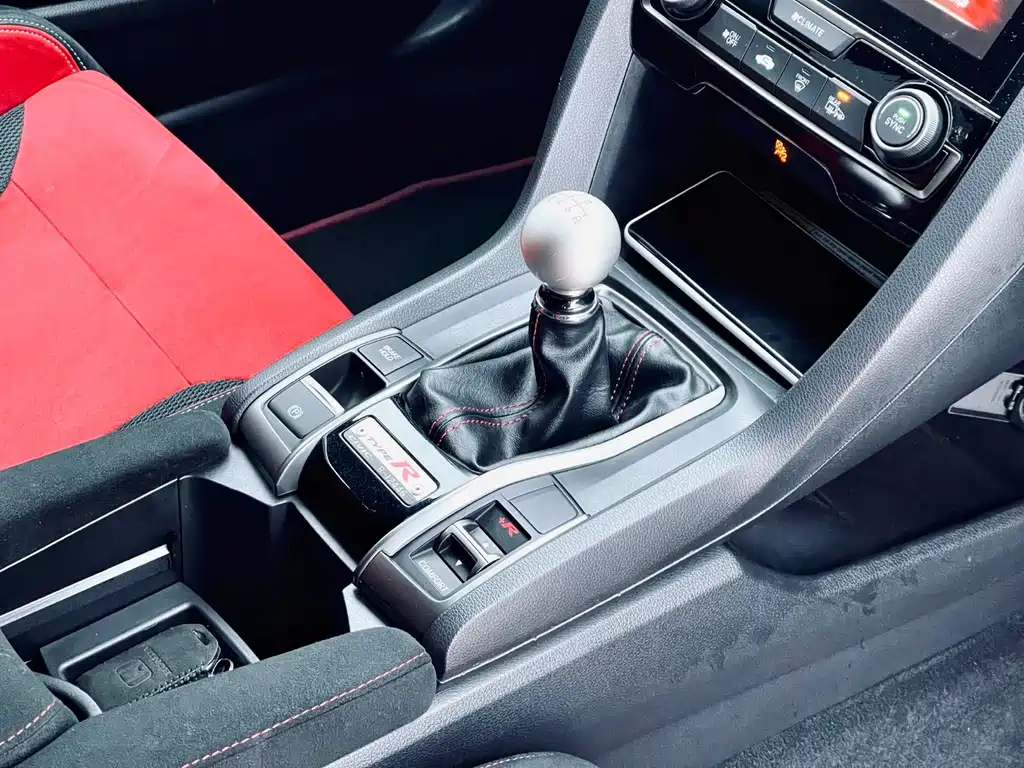 Honda Civic 2018 — фото 11