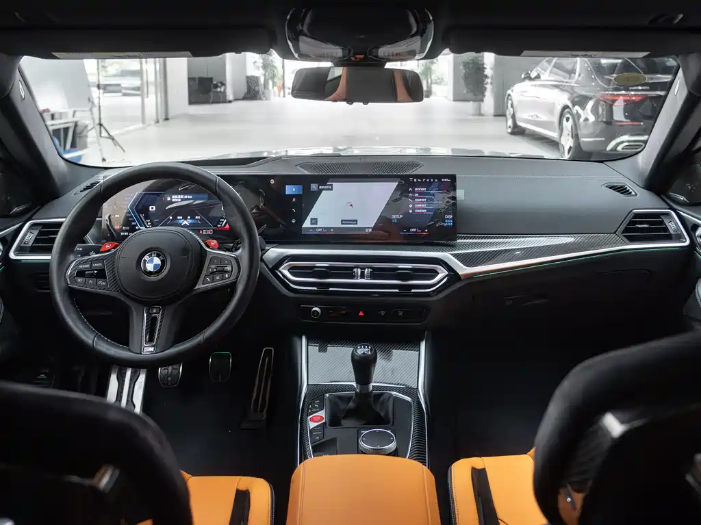 BMW M4 2023 — фото 15