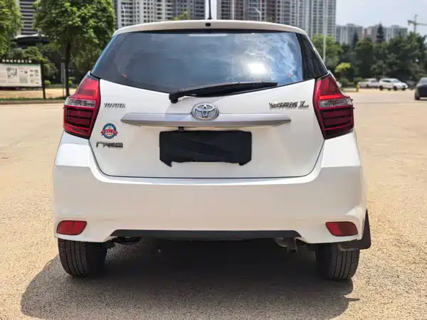 Toyota Yaris L 2019