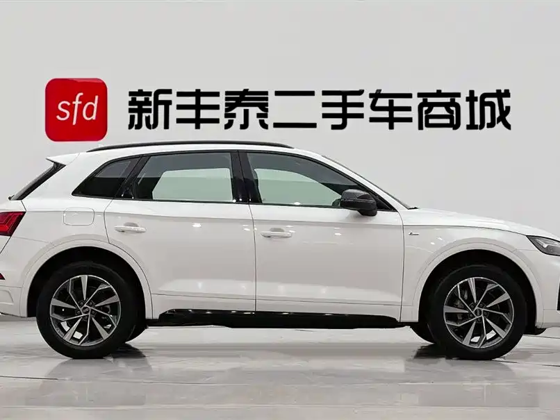 Audi Q5L 2023 — фото 3