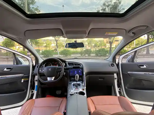 Peugeot 3008 2016