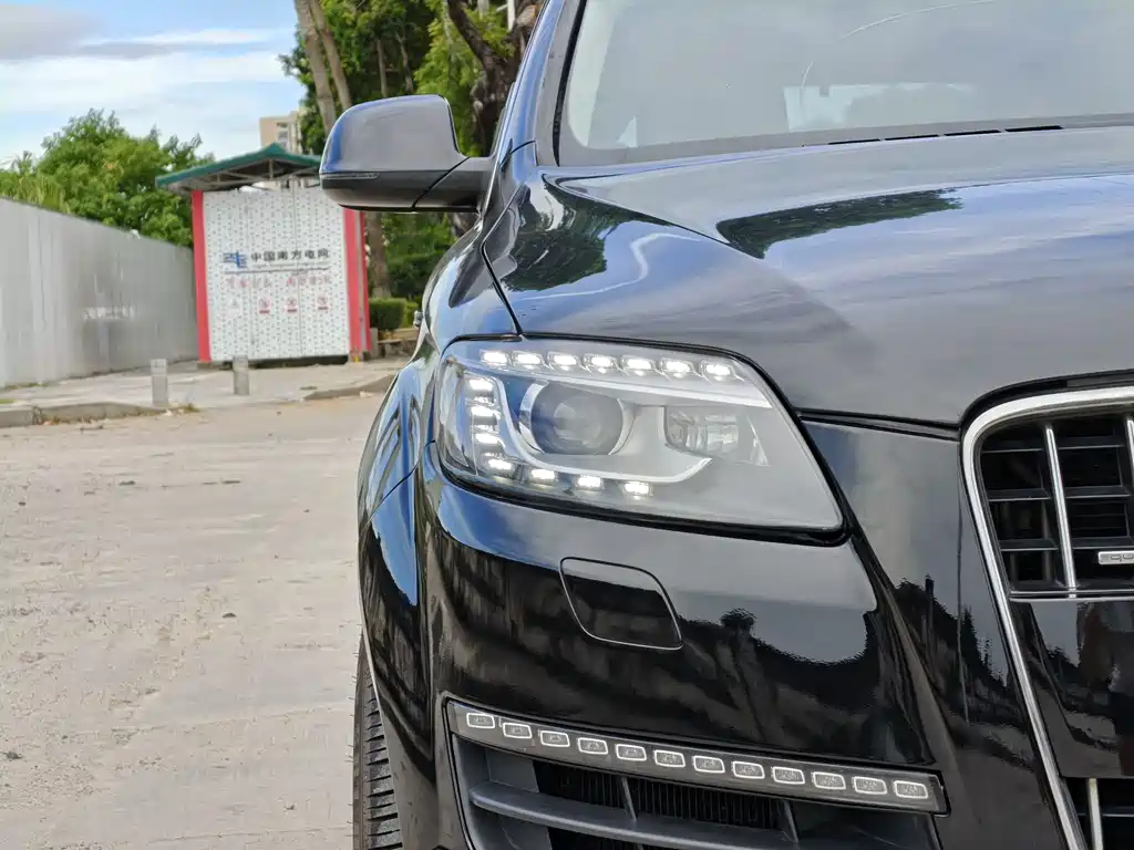 Audi Q7 2015 — фото 4