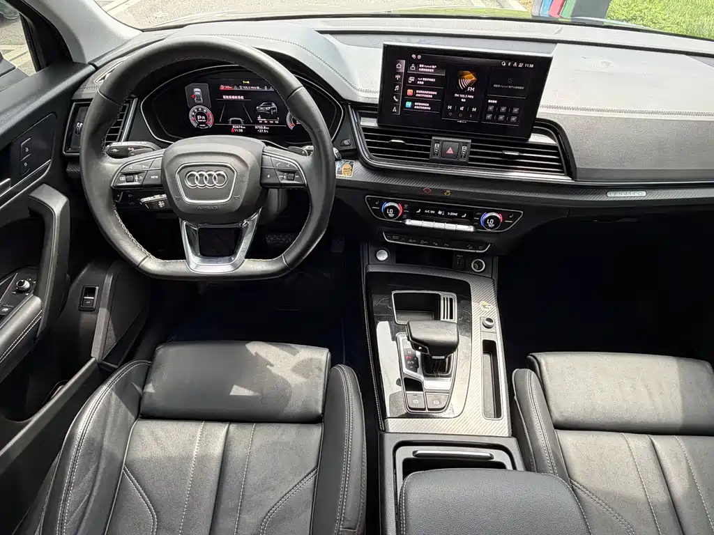 Audi Q5L 2021 — фото 3